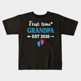 Promoted to Grandpa Est 2020 Kids T-Shirt